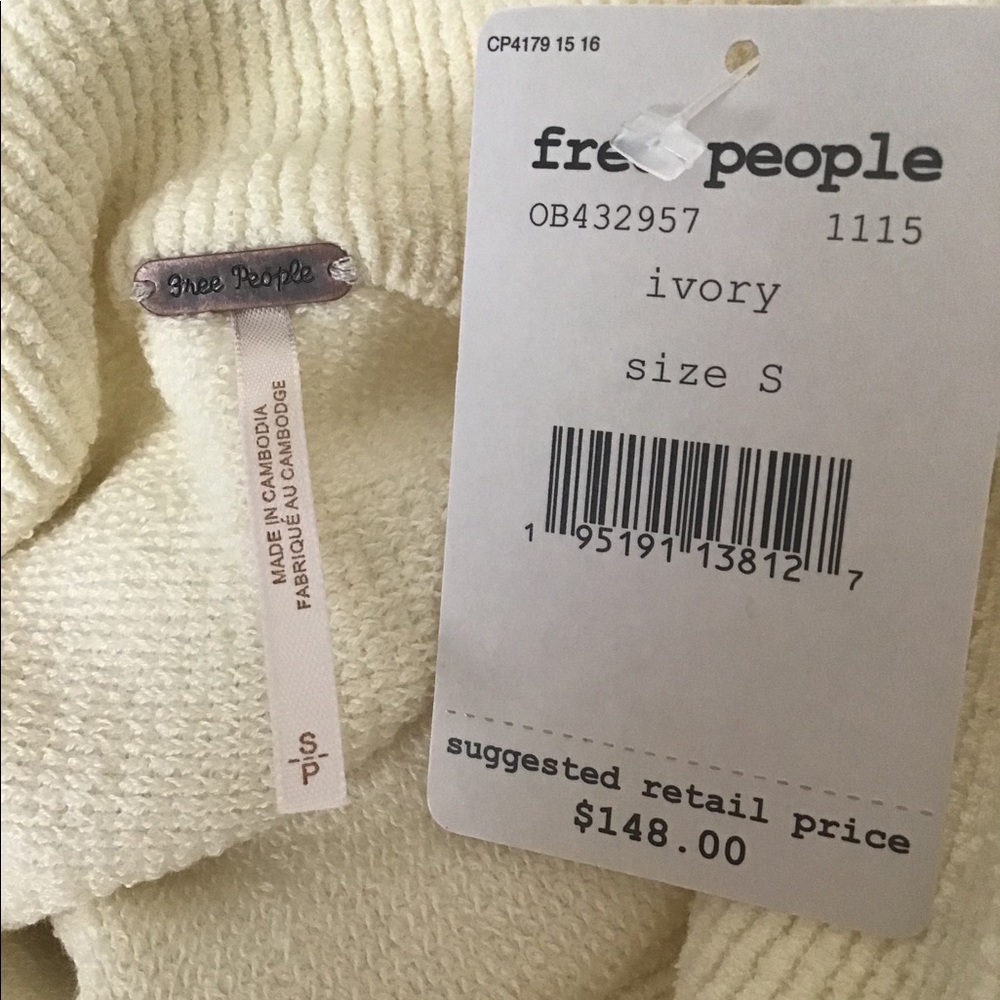 Free People Ottoman Slouchy Tunic Sweater.  NWT. - Picture 9 of 12